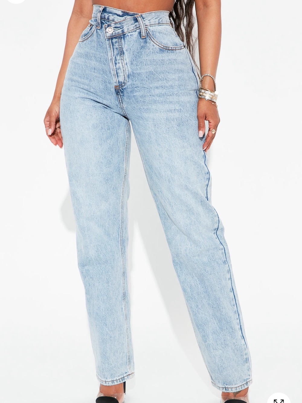 Women's High-Rise Light Blue Straight Jeans